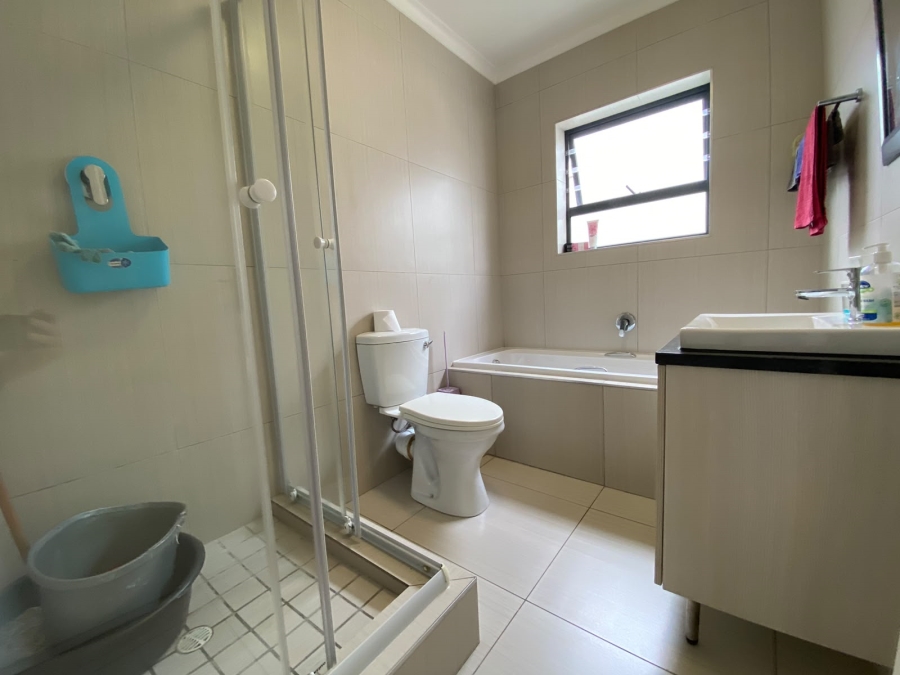 3 Bedroom Property for Sale in Parklands Western Cape